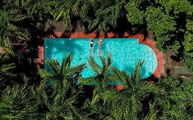 Selina Puerto Escondido